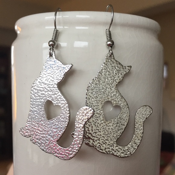 Jewelry - Cat Earrings!
